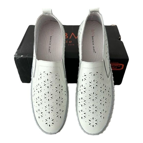 Bernie Mev. NYC TW99 White Memory Foam Slip On Shoes Style Size EU 41 US 11 - Picture 3 of 10